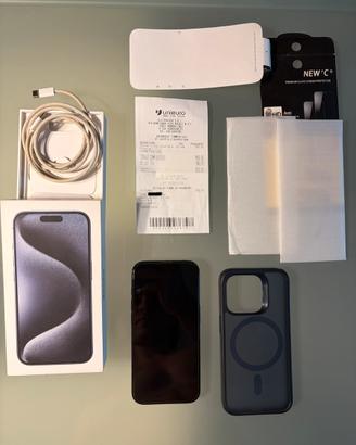 iPhone 15 Pro 128GB Titanio Blu+ Accessori
