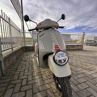 Vespa GTV 300