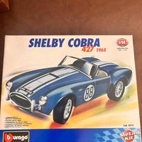 Modellino Burago auto Shelby cobra 427 1965