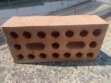 Mattoni per rivestimenti esterni nuovi