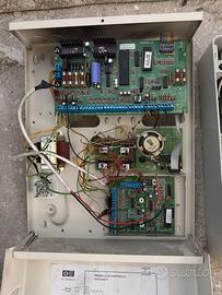 Centralina Aritech + 3 Tastierini + Combi GSM