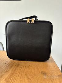 Beauty case rigido