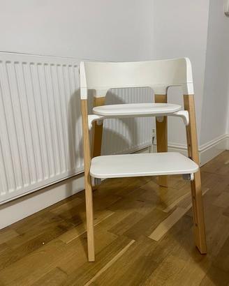 Sedia Stokke Steps, gambe color naturale e seduta