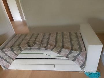 struttura letto bianca