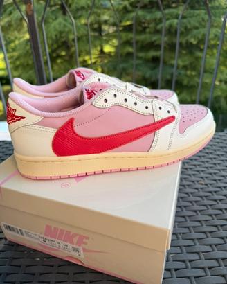 Air Jordan 1 Low x Travis Scott Tropical Pink