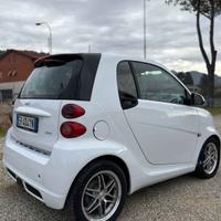 Smart ForTwo 1.0 benzina MHD allestimento brabus