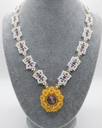 Collana Vintage floreale Ciondolo Pietra naturale