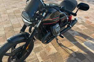 Moto guzzi v7 stone special edition
