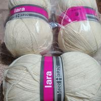 3 gomitoli di pura lana vergine