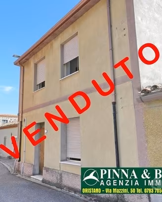 Bauladu - Casa Indipendente tipica del posto