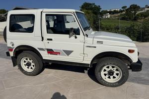 Suzuki samurai sj 413