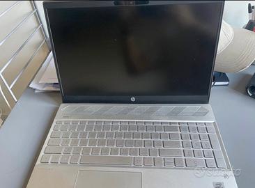 Laptop HP Pavilion - 15-cs3037nl