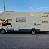 Camper Chausson 26 su Ford Transit 135 T350