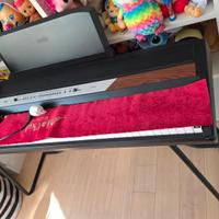 Piano Korg SP250