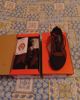 SCARPE ANTINFORTUNISTICHE NUOVE S3 TAGLIA 43
