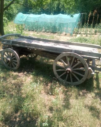carro di legno per trattore