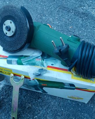 Smerigliatrice angolare nuovo
