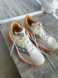 Scarpe corsa Saucony endorphin speed 4