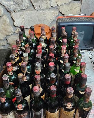 Bottiglie di Vino antiche anni 60' / 70'
