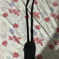 Tracolla porta cellulare