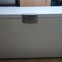 Attrezzatura per cucina ristorante