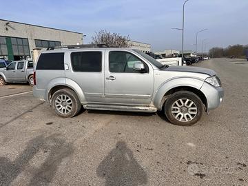 Nissan Pathfinder ricambi