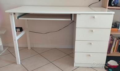 Scrivania bianca + cassetti - studio smart working