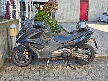Kymco ak 550 2019