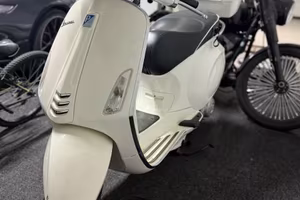 Vespa 50
