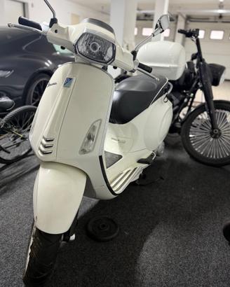 Vespa 50