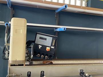 Macchinario semiautomatico