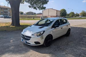 Opel Corsa 2020 Black & White Neopatentati/ CATENA
