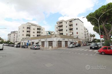 2 LOCALI A BRINDISI