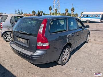 VOLVO V50 545 2.0 D 136CV 04-10 -Ricambi