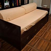 letto singolo con cassettoni