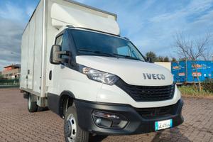 Iveco Daily 35C14 Furgone e sponda Euro 6