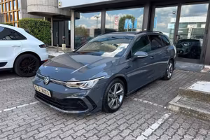 Volkswagen Golf Variant 2.0 tdi R-Line 150cv dsg