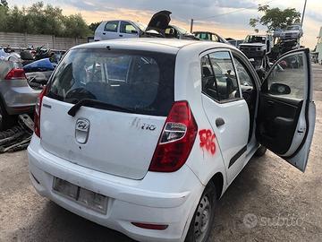Hyundai i10 anno 2011