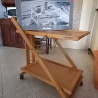 carrello porta vivande e tavolino da letto