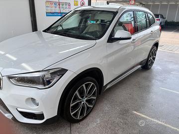 Bmw X1 SDrive 18d Pelle + Tetto Panoramico
