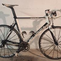 Bicicletta da corsa kuota kebel