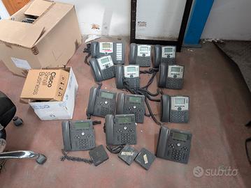 kit 11 telefoni CISCO 303, posto operatore, 3 ATA