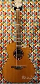 Chitarra acustica amplificata Lag 
