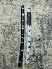 Foderi per katana bianco e nero