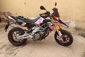 Aprilia Dorsoduro 750