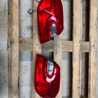 fanali posteriori ford fiesta