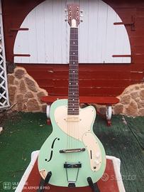 Chitarra semi acustica thinline artigianale