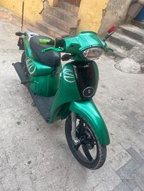 Aprilia scarabeo