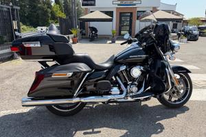 Harley-davidson FLHTK Electra Glide Ultra Limited
