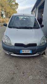 Yaris 1.0 3 porte